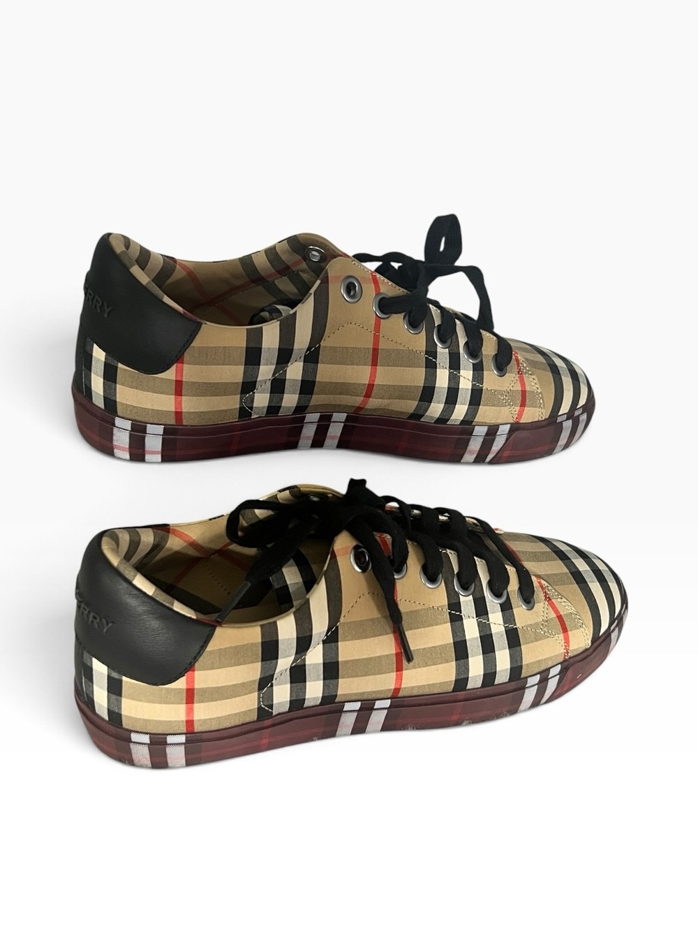 Burberry Nova Check Low-Top Sneakers sz 40.5/10.5US